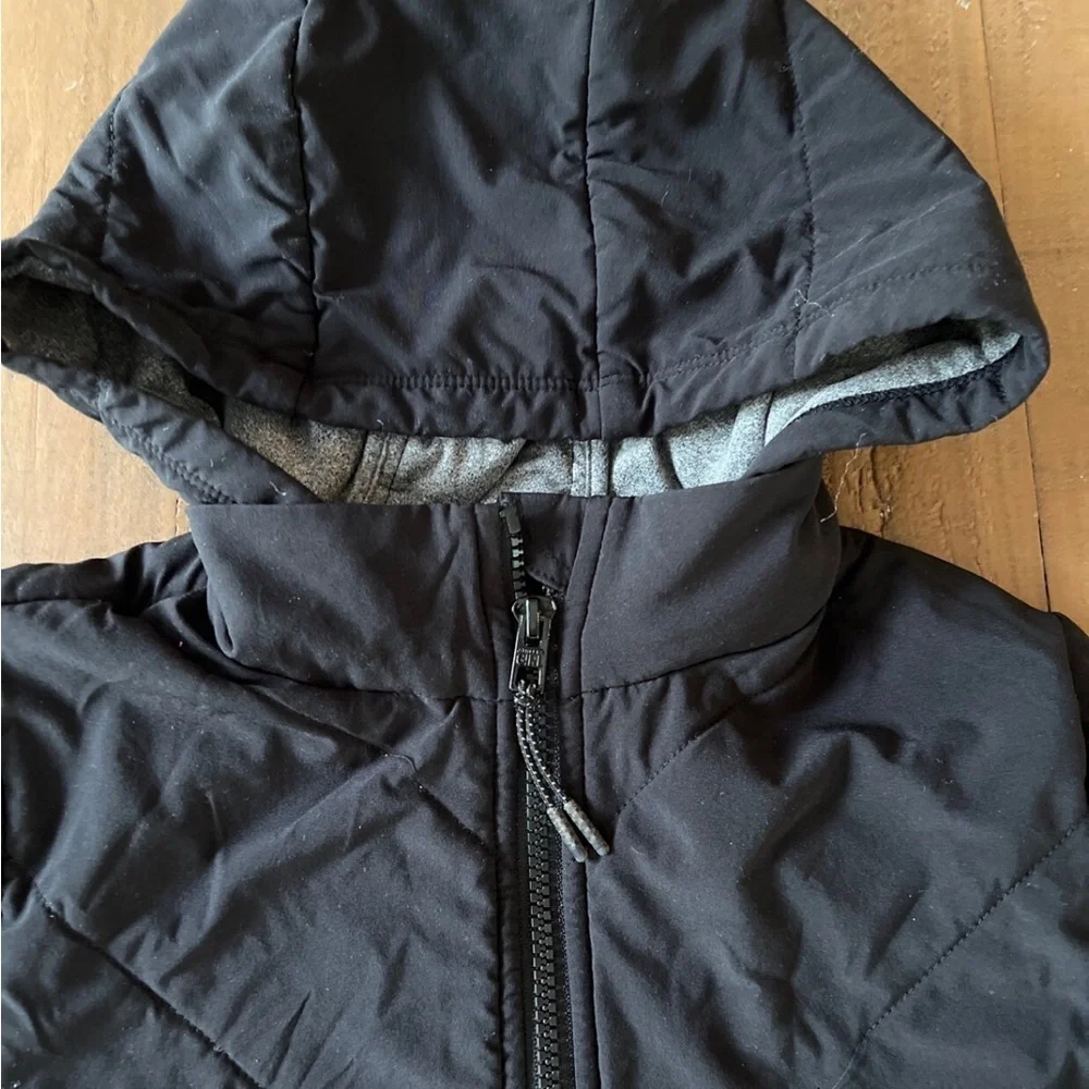 Athleta girl jump to it black quilted jacket